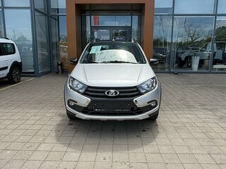 2026 Lada (ВАЗ) Granta Cross I Рестайлинг, серебристый, 1391000 рублей, вид 2