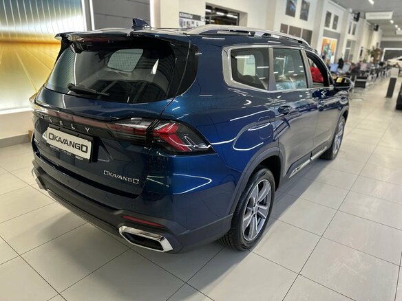 2025 Geely Okavango I Рестайлинг, синий, 3993990 рублей - вид 8