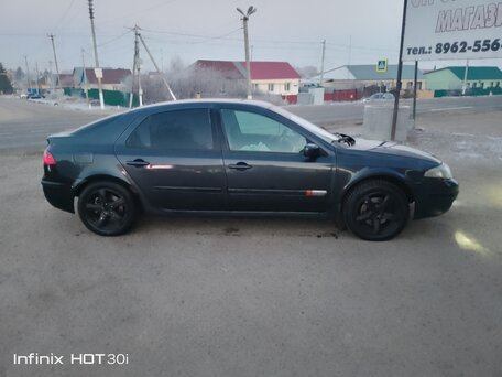 2002 Renault Laguna II, чёрный, 175000 рублей, вид 2