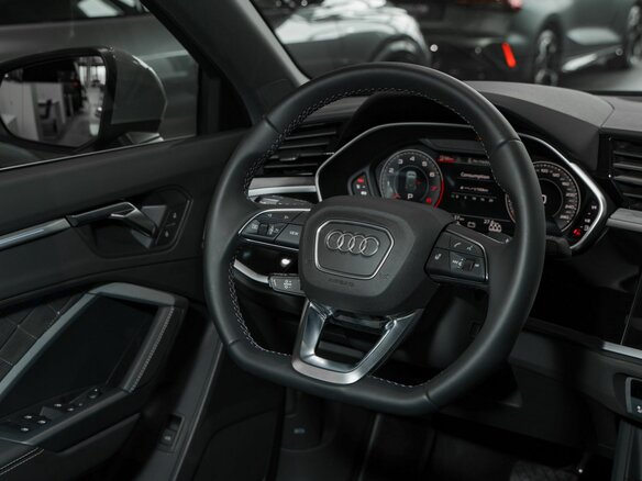 2026 Audi Q3 35 TFSI II (F3), серый, 4710110 рублей - вид 9
