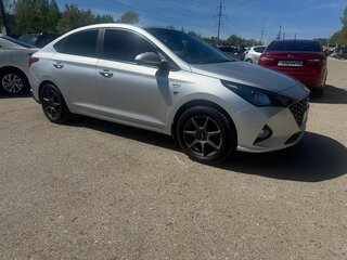 2021 Hyundai Solaris II Рестайлинг, серый, 1399999 рублей, вид 3