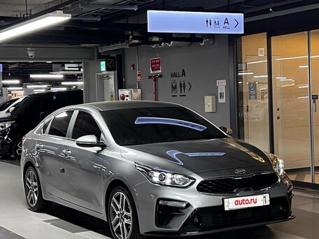 2023 Kia K3 II Рестайлинг, серый, 1996000 рублей, вид 3