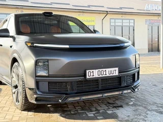 2024 Li Auto (Lixiang) L9 52.3 kWh I Рестайлинг, серый, 4700000 рублей, вид 2
