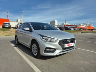 2017 Hyundai Solaris II, серый, 1200000 рублей, вид 3
