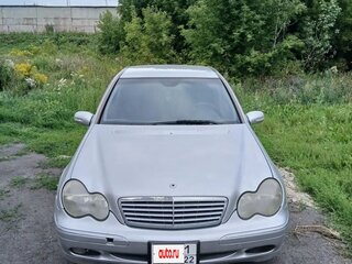 2003 Mercedes-Benz C-Класс 200 II (W203), серый, 650000 рублей, вид 1