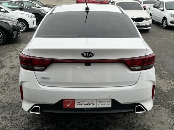 2021 Kia Rio IV Рестайлинг, белый, 1849000 рублей - вид 7