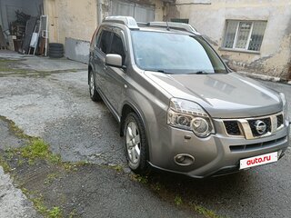 2014 Nissan X-Trail II Рестайлинг, серебристый, 1795000 рублей, вид 2