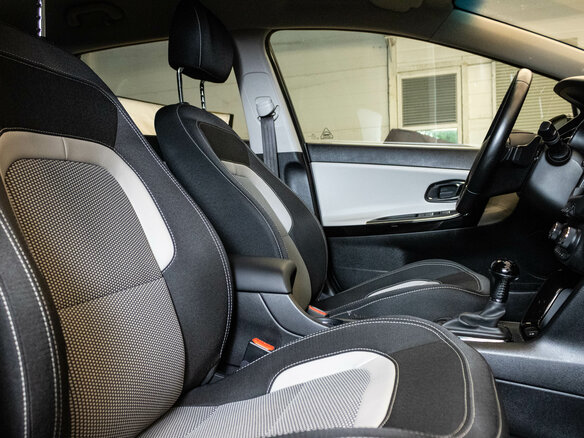 2018 Kia Ceed II Рестайлинг, серый - вид 11