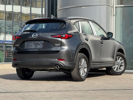2026 Mazda CX-5 II Рестайлинг, серый, 3800000 рублей, вид 5