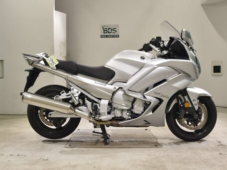 2016 Yamaha FJR1300, серебристый, 966000 рублей, вид 2