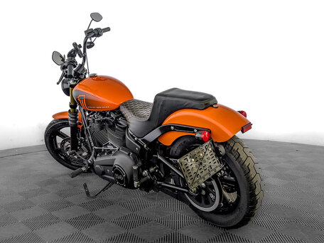 2024 Harley-Davidson Street Bob, оранжевый, 1249000 рублей, вид 4