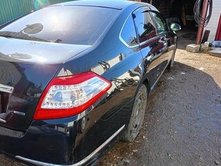 2013 Nissan Teana II (J32) Рестайлинг, чёрный, 1350000 рублей, вид 2