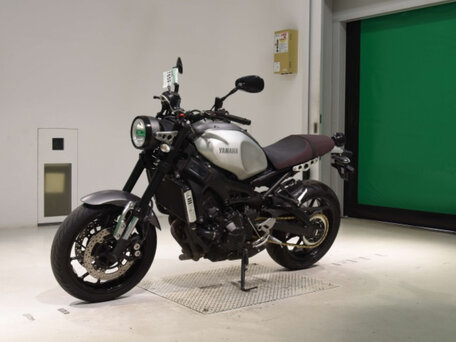 2020 Yamaha XSR900, серебристый, 720000 рублей, вид 1