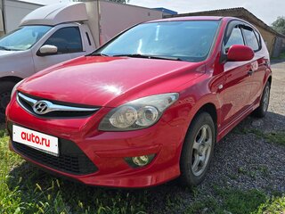 2010 Hyundai i30 I Рестайлинг, красный, 700000 рублей, вид 1