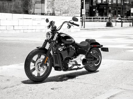 2026 Harley-Davidson Street Bob, чёрный, 2290000 рублей, вид 1