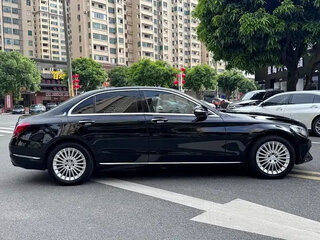 2015 Mercedes-Benz C-Класс 180 IV (W205), чёрный, 1560000 рублей, вид 4