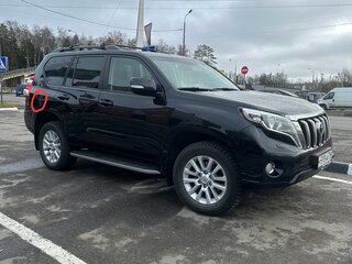 2016 Toyota Land Cruiser Prado 150 Series Рестайлинг 1, чёрный, 3200000 рублей, вид 3
