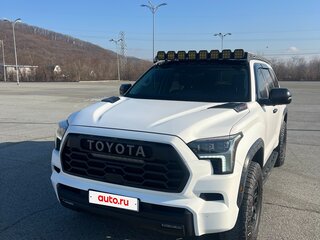 2023 Toyota Sequoia III, белый, 14500000 рублей, вид 5