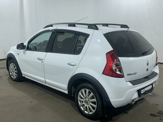 2012 Renault Sandero I, белый, 648000 рублей, вид 2