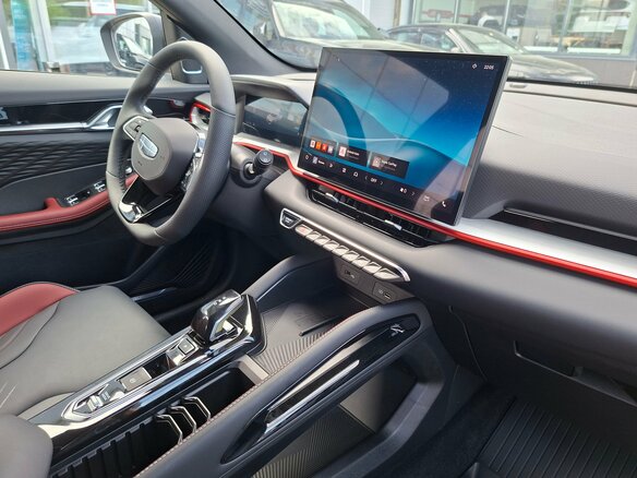 2026 Geely Coolray I Рестайлинг 2, пурпурный, 2889990 рублей - вид 11