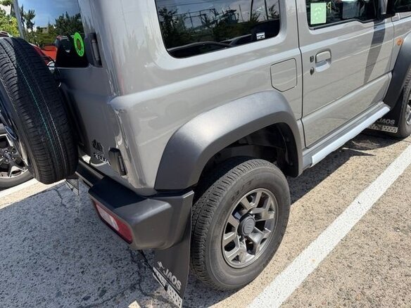 2021 Suzuki Jimny Sierra IV, серый, 1339008 рублей - вид 4