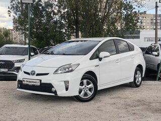 Toyota Prius PHV ZVW35 III Рестайлинг (XW30)