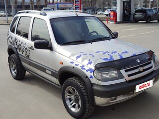 2003 Chevrolet Niva I, серебристый, 230000 рублей, вид 3