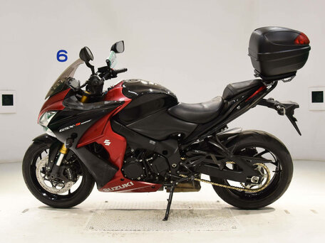 2017 Suzuki GSX-S 1000 F, красный, 820000 рублей, вид 2