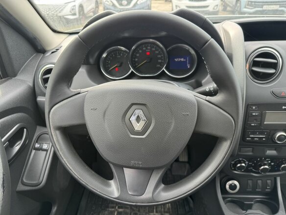 2017 Renault Duster I Рестайлинг, белый, 1485000 рублей - вид 8