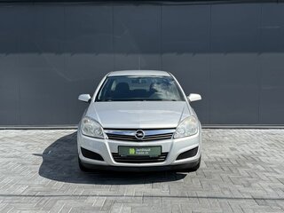2008 Opel Astra H Рестайлинг, серебристый, 575000 рублей, вид 3
