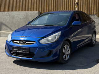 2011 Hyundai Solaris I, синий, 700000 рублей, вид 3