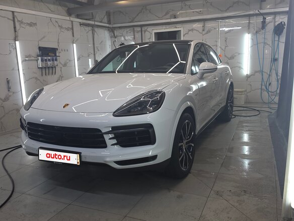 2021 Porsche Cayenne E-Hybrid Coupé III, белый, 8045000 рублей - вид 1