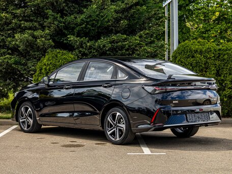 2025 BAIC U5 Plus, чёрный, 2055000 рублей, вид 4