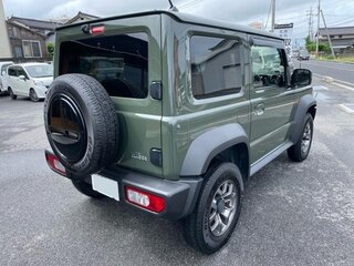 2023 Suzuki Jimny Sierra IV, зелёный, 2120000 рублей, вид 5