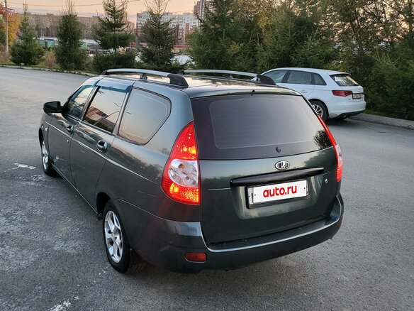 2010 Lada (ВАЗ) Priora I, зелёный, 380000 рублей - вид 15