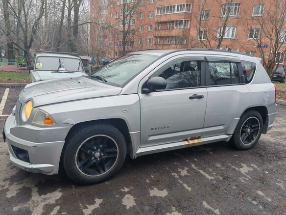 2008 Jeep Compass I, серебристый, 730000 рублей - вид 6