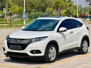 2022 Honda Vezel I Рестайлинг, белый, 1390000 рублей, вид 1