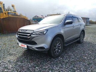 2021 Isuzu MU-X II, серый, 4405000 рублей, вид 2