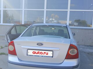 2008 Ford Focus II, серебристый, 339000 рублей, вид 3
