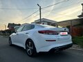 2018 Kia Optima IV Рестайлинг, белый, 1550000 рублей - вид 5