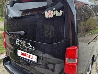 2017 Peugeot Traveller I, чёрный, 3700000 рублей, вид 3