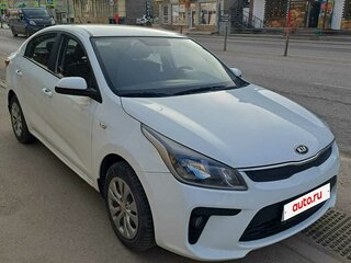 2019 Kia Rio IV, белый, 1250000 рублей, вид 2
