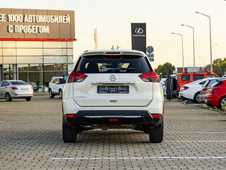 2019 Nissan X-Trail III Рестайлинг, белый, 1715000 рублей, вид 5