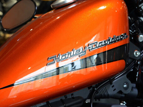 2020 Harley-Davidson Sportster 883, оранжевый, 1150000 рублей, вид 5