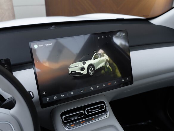 2026 Changan Qiyuan Q05 51.9 kWh II, белый, 2565000 рублей - вид 11