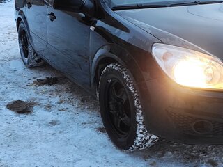 2010 Opel Astra H Рестайлинг, чёрный, 445000 рублей, вид 2
