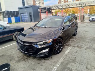 2020 Chevrolet Malibu IX Рестайлинг, чёрный, 1800000 рублей, вид 2