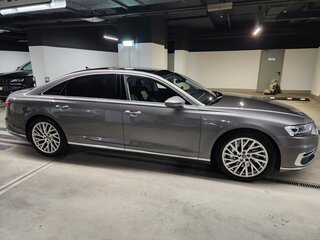 2019 Audi A8 55 TFSI IV (D5), серый, 3850000 рублей, вид 3