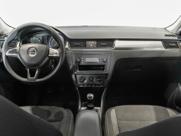 2014 Skoda Rapid I, белый, 928658 рублей - вид 5