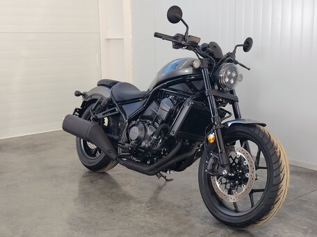 2024 Honda CMX 1100 Rebel, серый, 1199000 рублей, вид 2